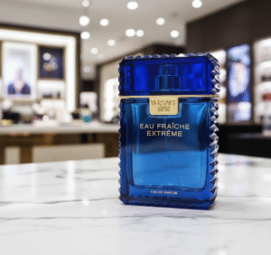 عطر Versace Man Eau Fraîche Extreme للرجال.